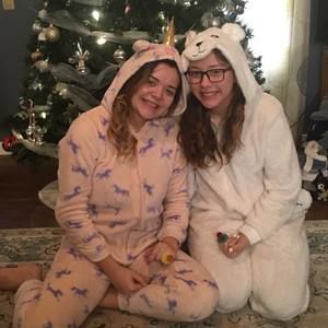 Meet your Posher, Chloe